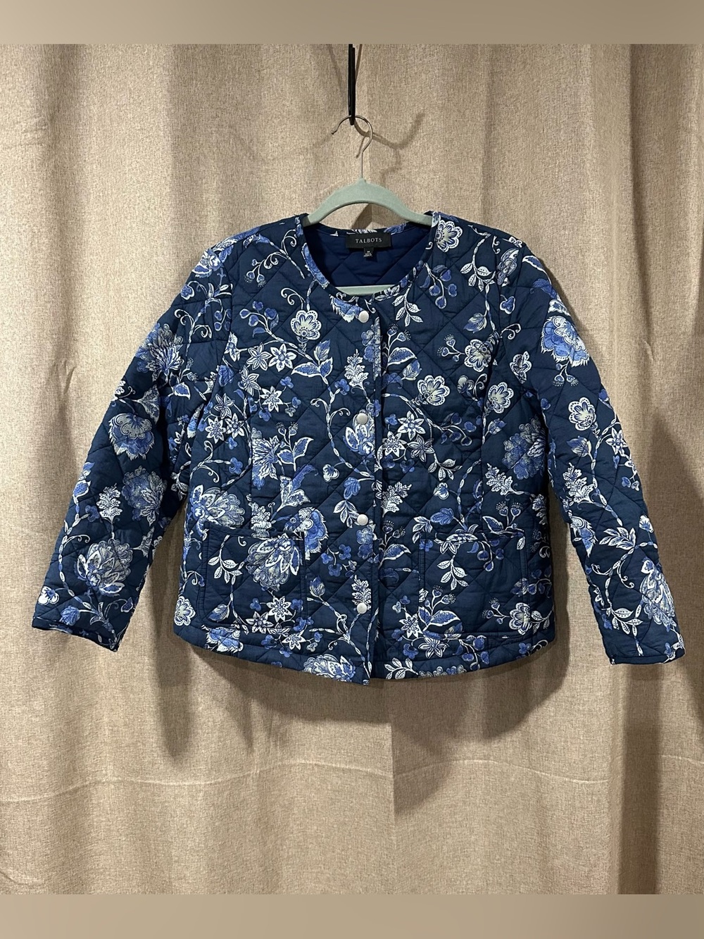 Quilted Floral Jacket Snap Front w/ Pockets Sz M Talbots Cottagecore Grannycore - Picture 2 of 8